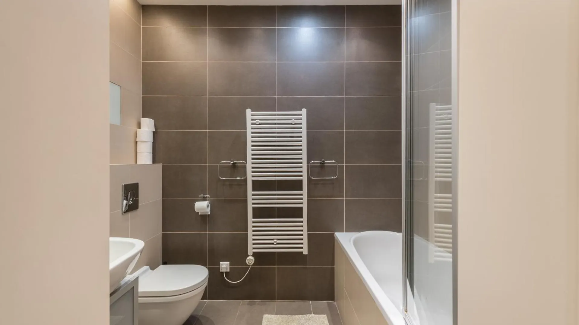 Upscale Apartment In Prime Location Near All Sights Prága 0*,